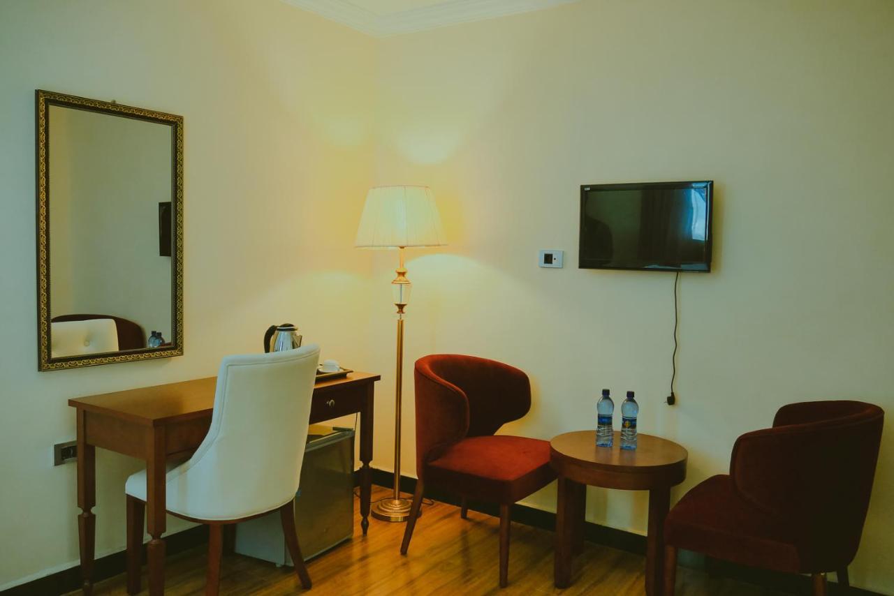 Moonlight Hotel Addisz-Abeba Kültér fotó